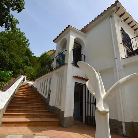 Maddy 9 Personas Holiday home